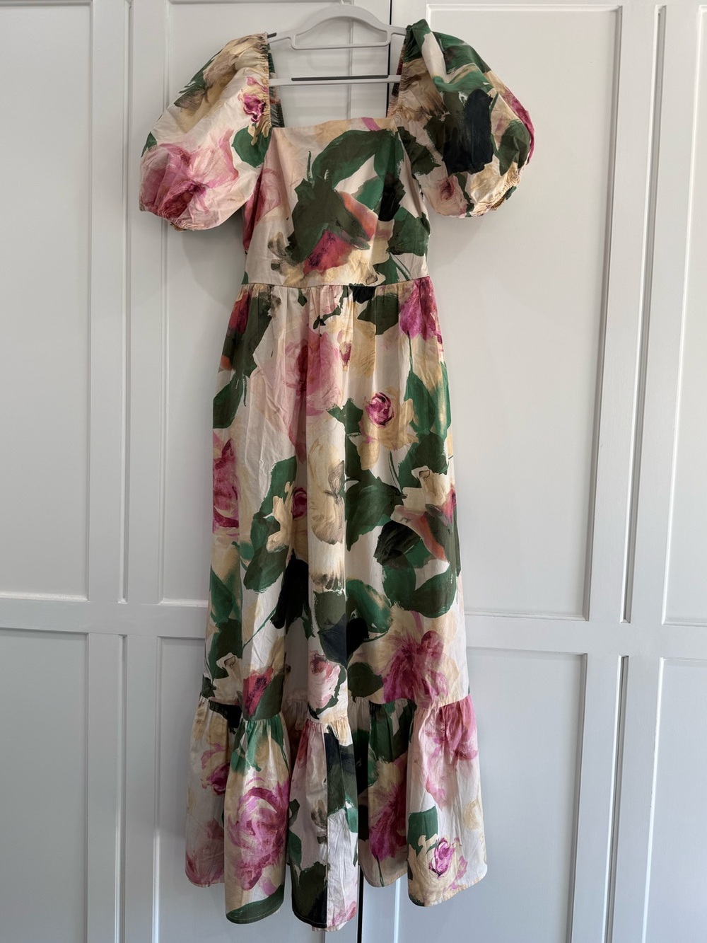 Express Floral Puff-Sleeve Maxi Dress in Cream, Green, Pink